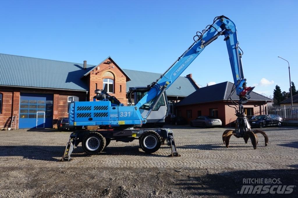 Fuchs MHL 331 Перевантажувачі металобрухту/промислові навантажувачі