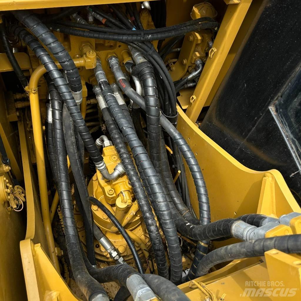 CAT 315 D Гусеничні екскаватори