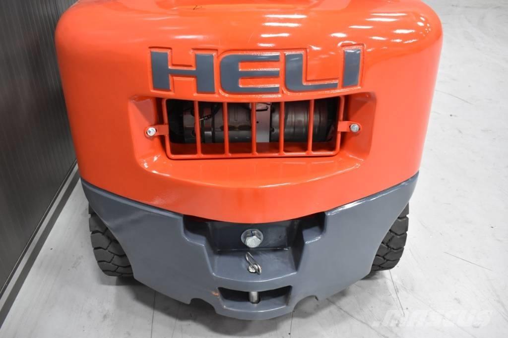Heli CPCD 25-KU20H Дизельні навантажувачі