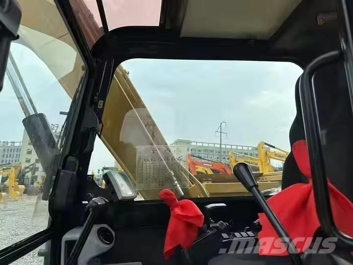 CAT 307 Гусеничні екскаватори