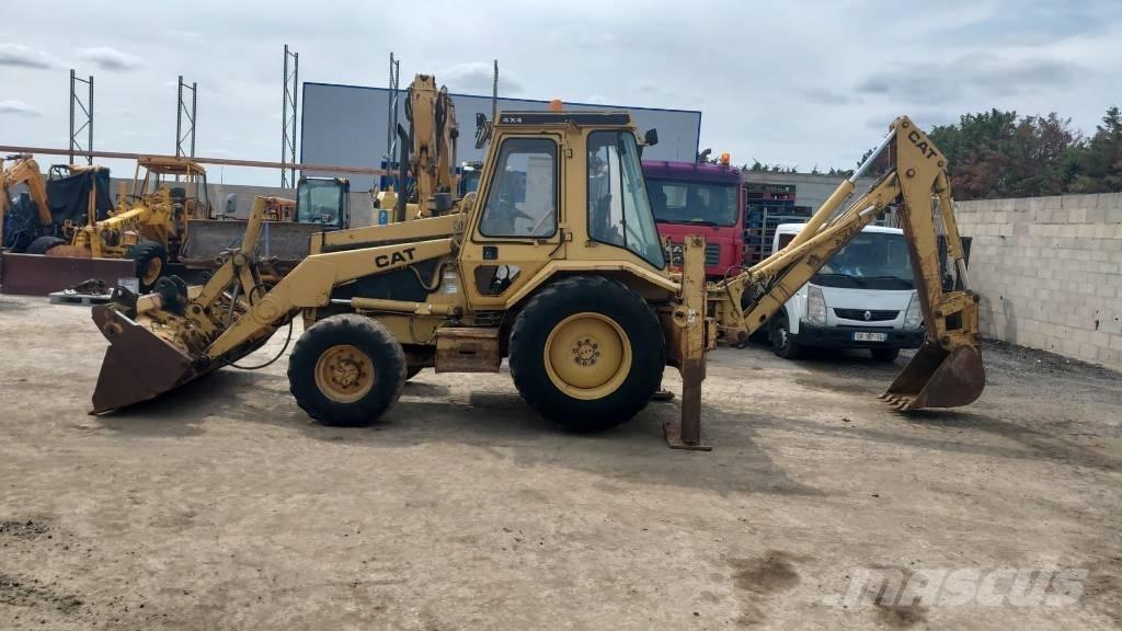 CAT 428 B 4x4 Екскаватори-навантажувачі