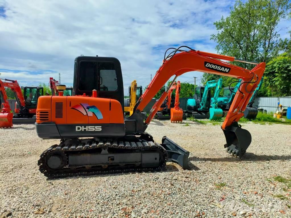 Doosan DH 55 Міні-екскаватори < 7т
