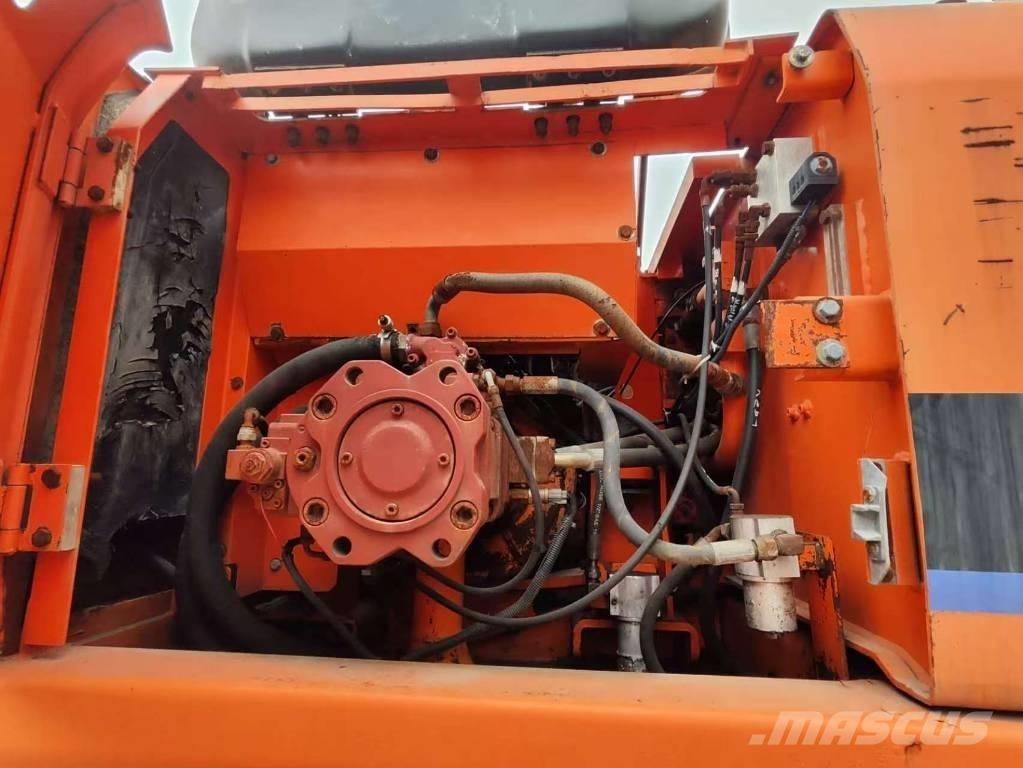 Doosan DH 210 W-7 Колісні екскаватори