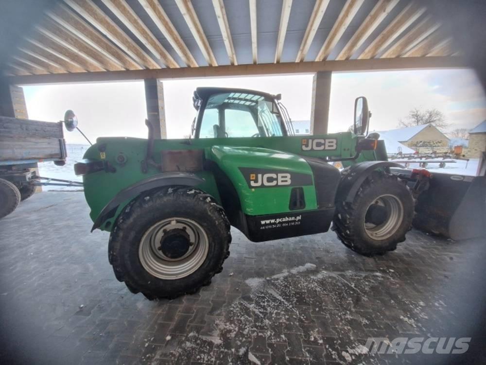 JCB 531-70 Телескопічні навантажувачі