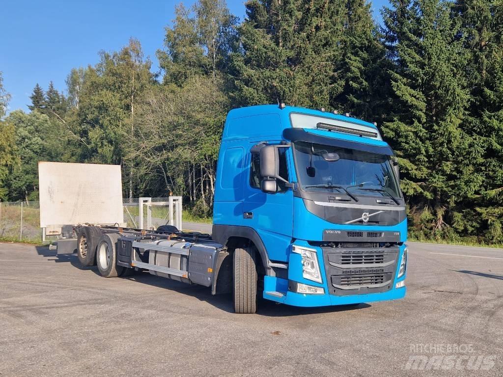 Volvo FM500 6X2*4 Шасі з кабіною