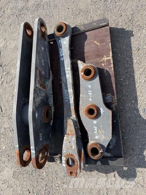 Volvo BUCKET LINK Ковші