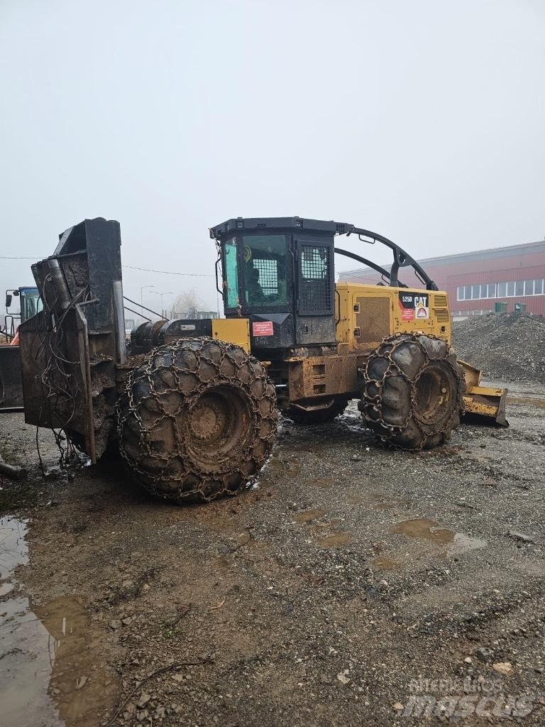 CAT 525 D Трельовочні трактора
