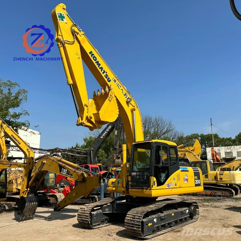 Komatsu PC 200 Гусеничні екскаватори