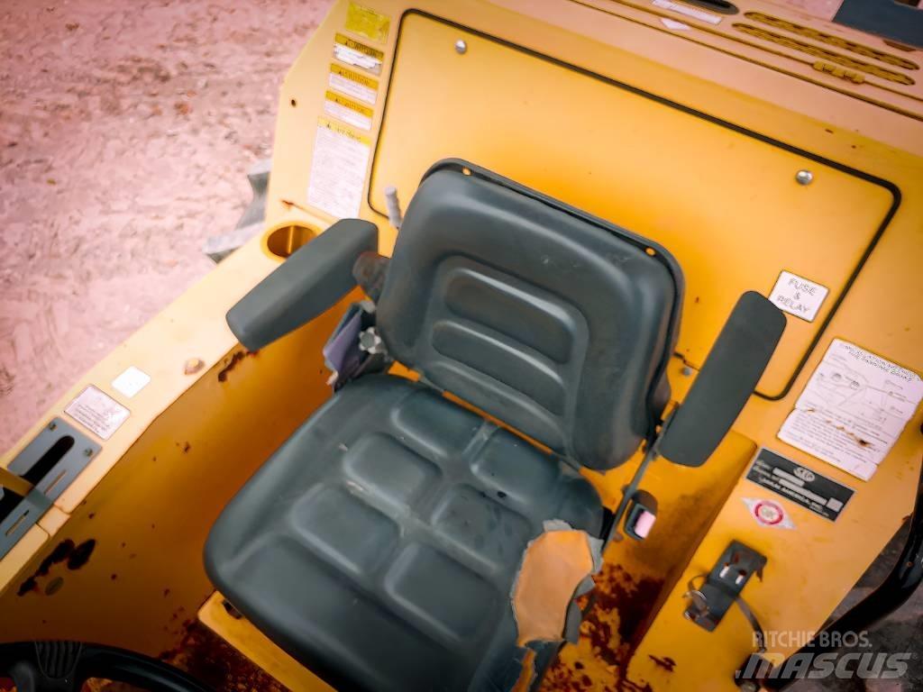 Sakai SV 540 T Грунтові котки