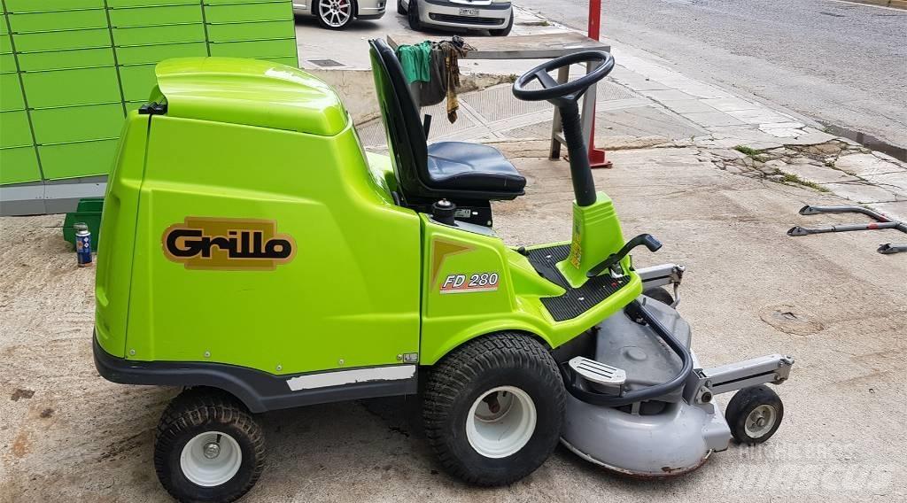 Grillo FD 280 Самохідні газонокосарки