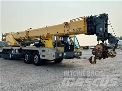 Grove TMS800E Гусеничні крани