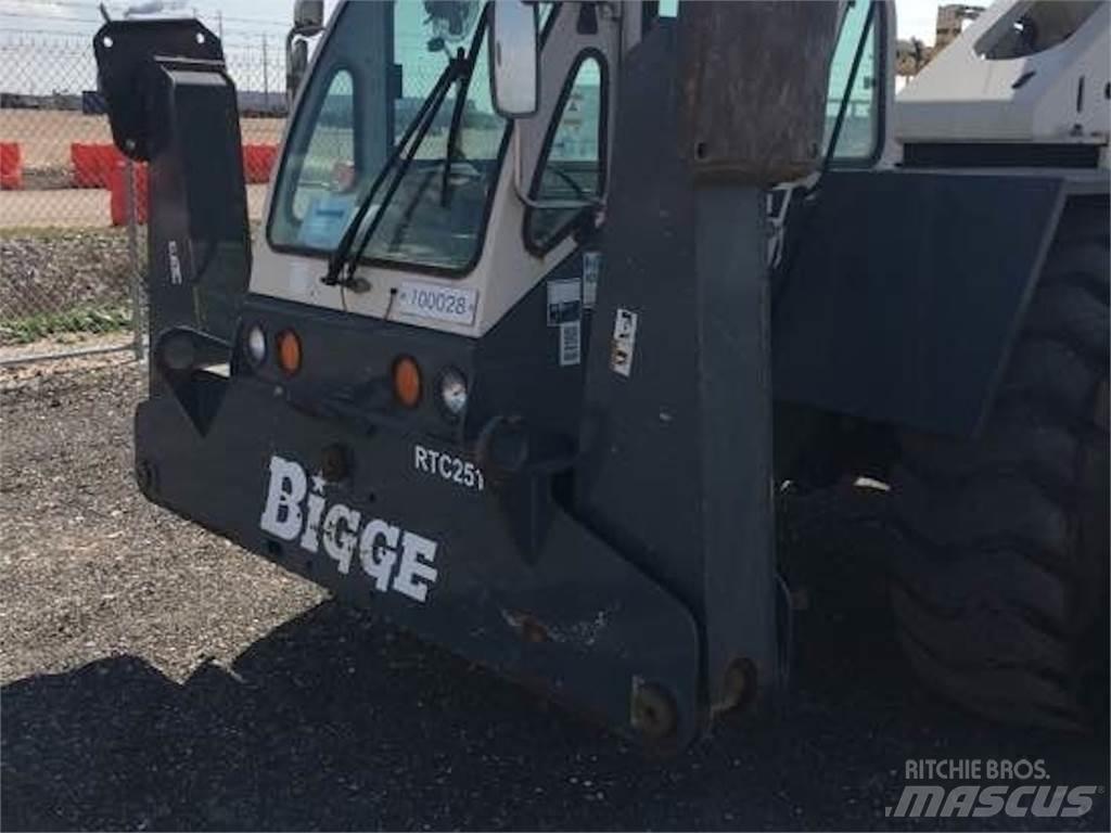 Terex CD225 автокрани всюдиходи