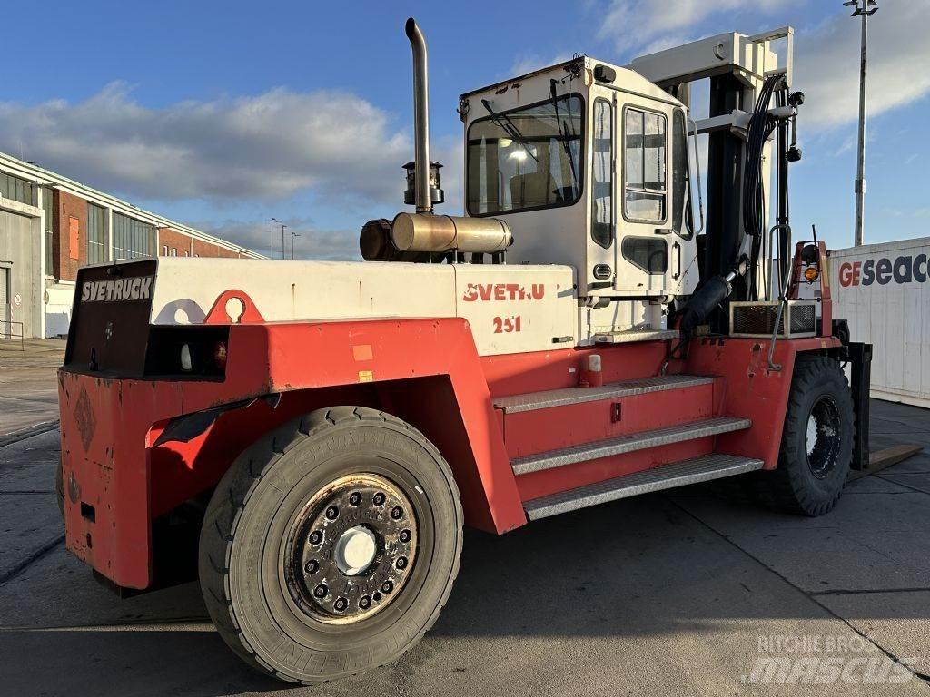 Svetruck 25120-45 Дизельні навантажувачі