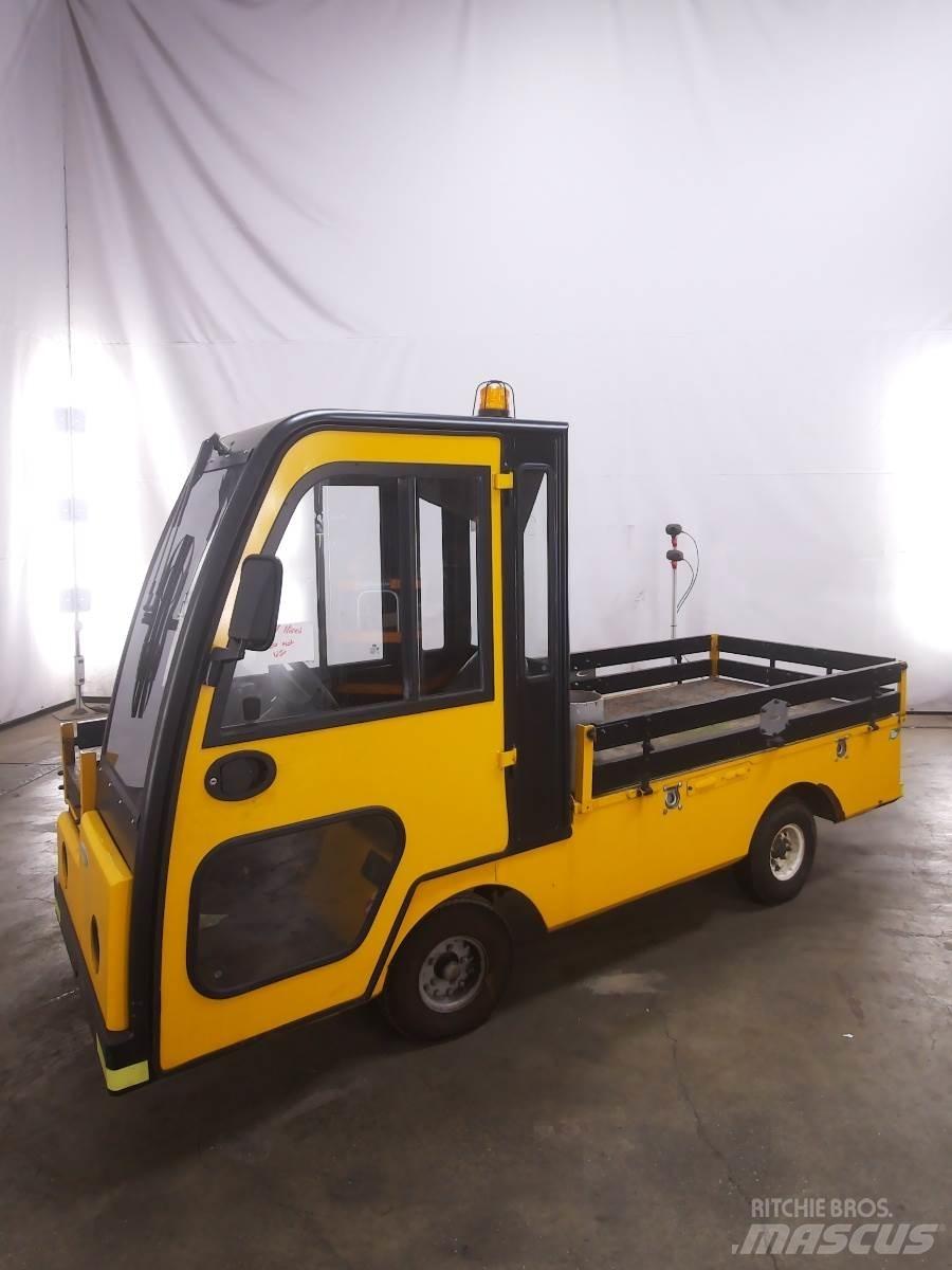 Bradshaw FB1000 Тягачі колісні