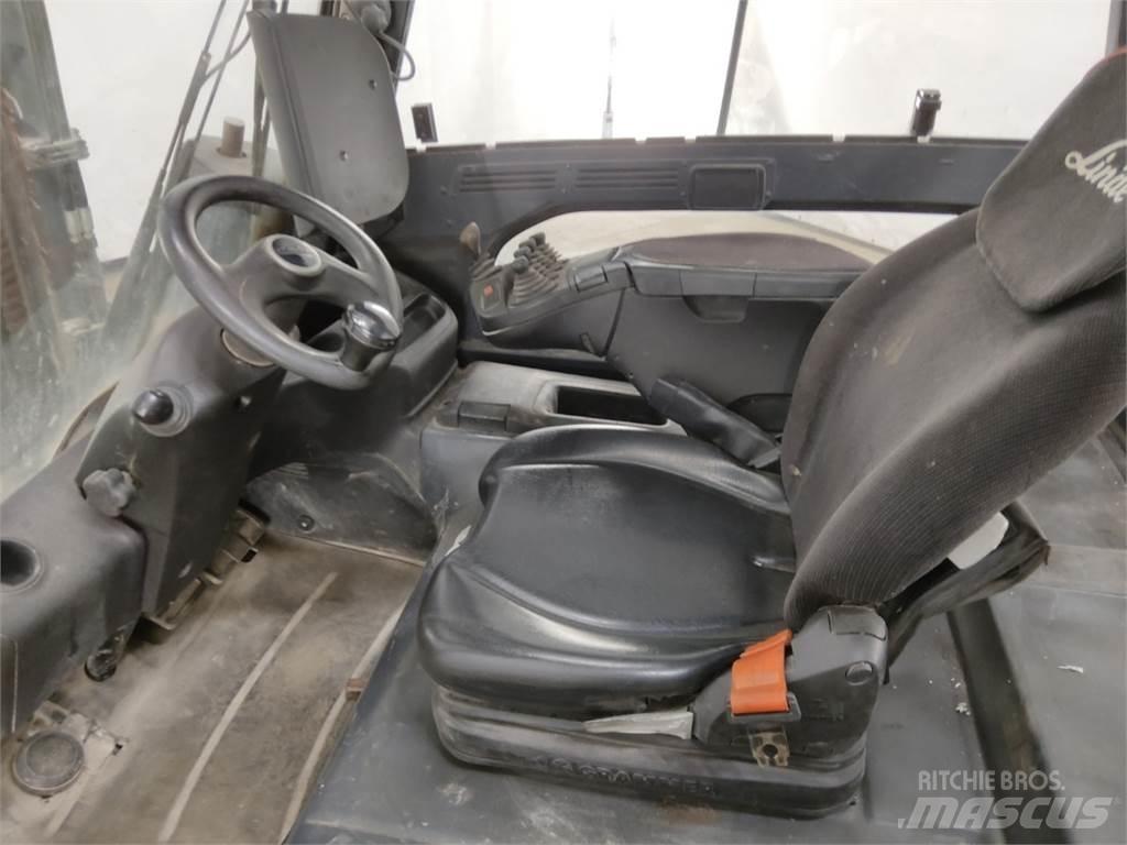 Linde E25L-01 Електронавантажувачі