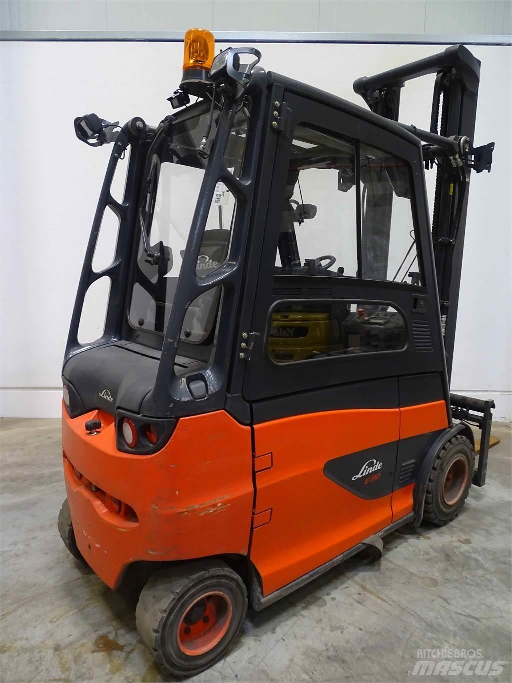 Linde E30 Електронавантажувачі