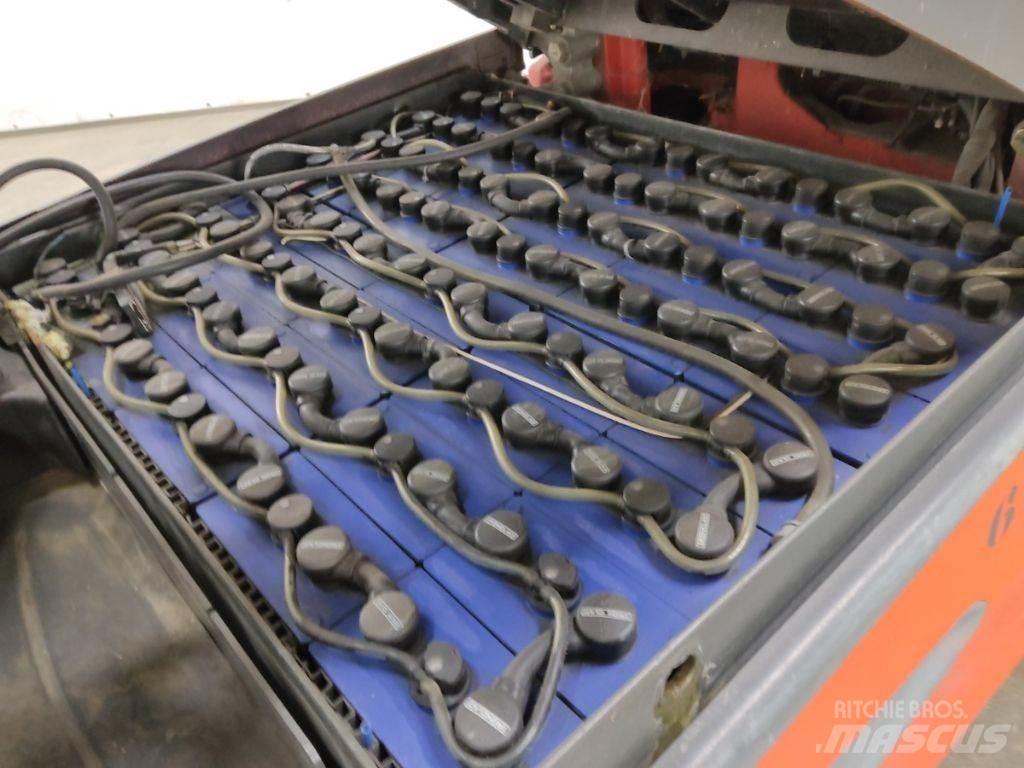 Linde E30L-01 Електронавантажувачі