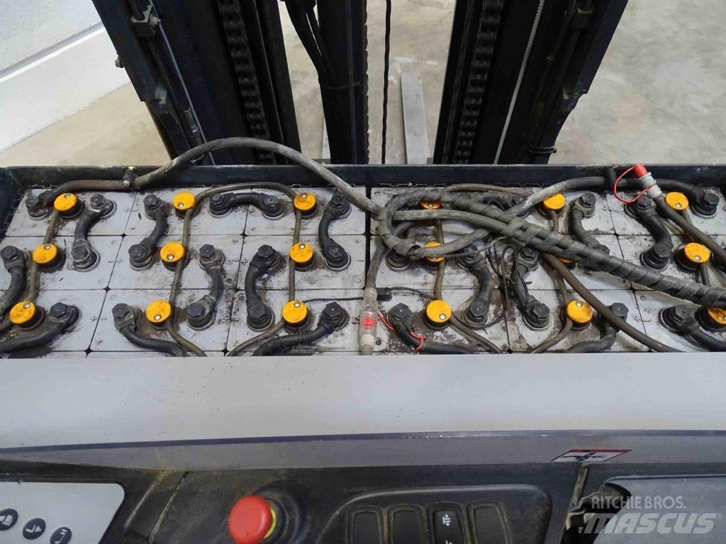 Still FM-X14 Річ-трак із високим підйомом