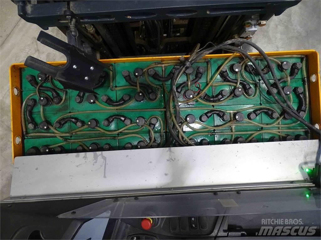 Still FM-X14 Річ-трак із високим підйомом