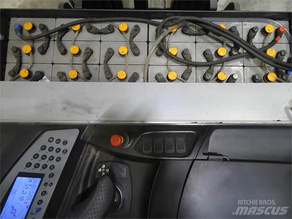 Still FM-X14 Річ-трак із високим підйомом