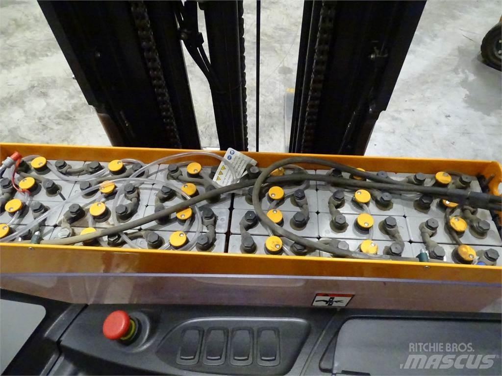 Still FM-X14 Річ-трак із високим підйомом