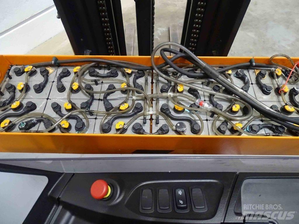 Still FM-X17 Річ-трак із високим підйомом