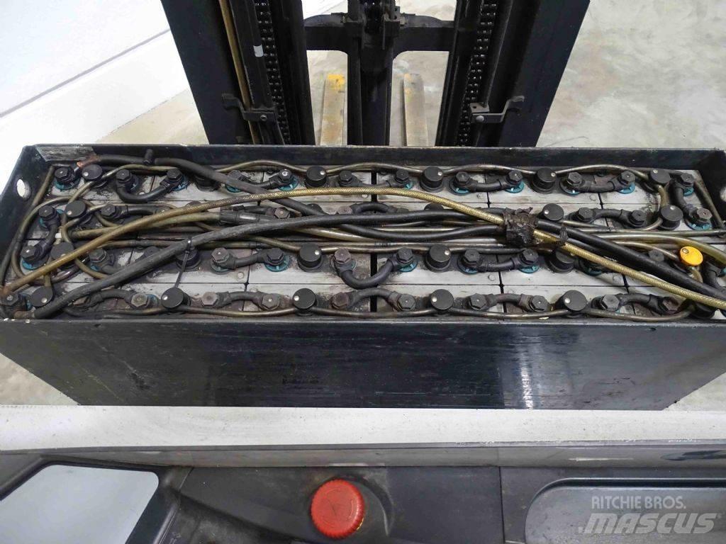 Still FM-X17 Річ-трак із високим підйомом