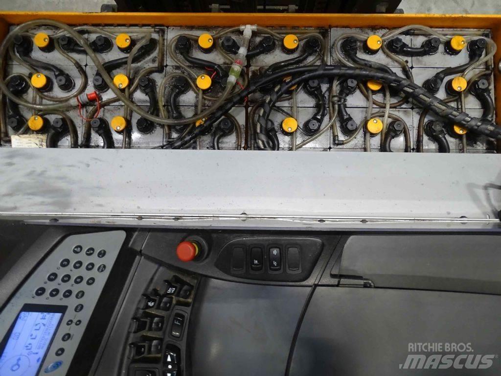 Still FM-X17 Річ-трак із високим підйомом