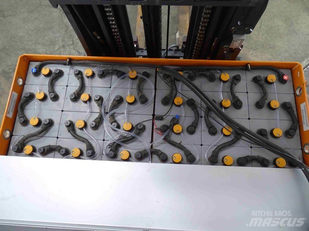 Still FM-X20 Річ-трак із високим підйомом
