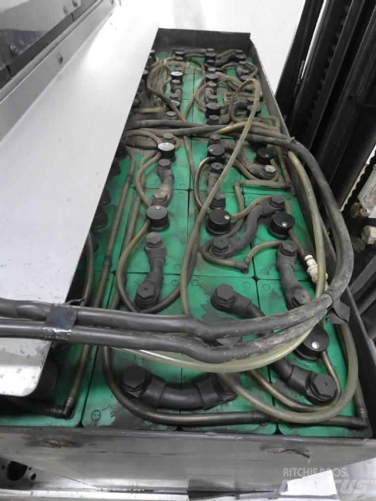 Still FM-X20 Річ-трак із високим підйомом
