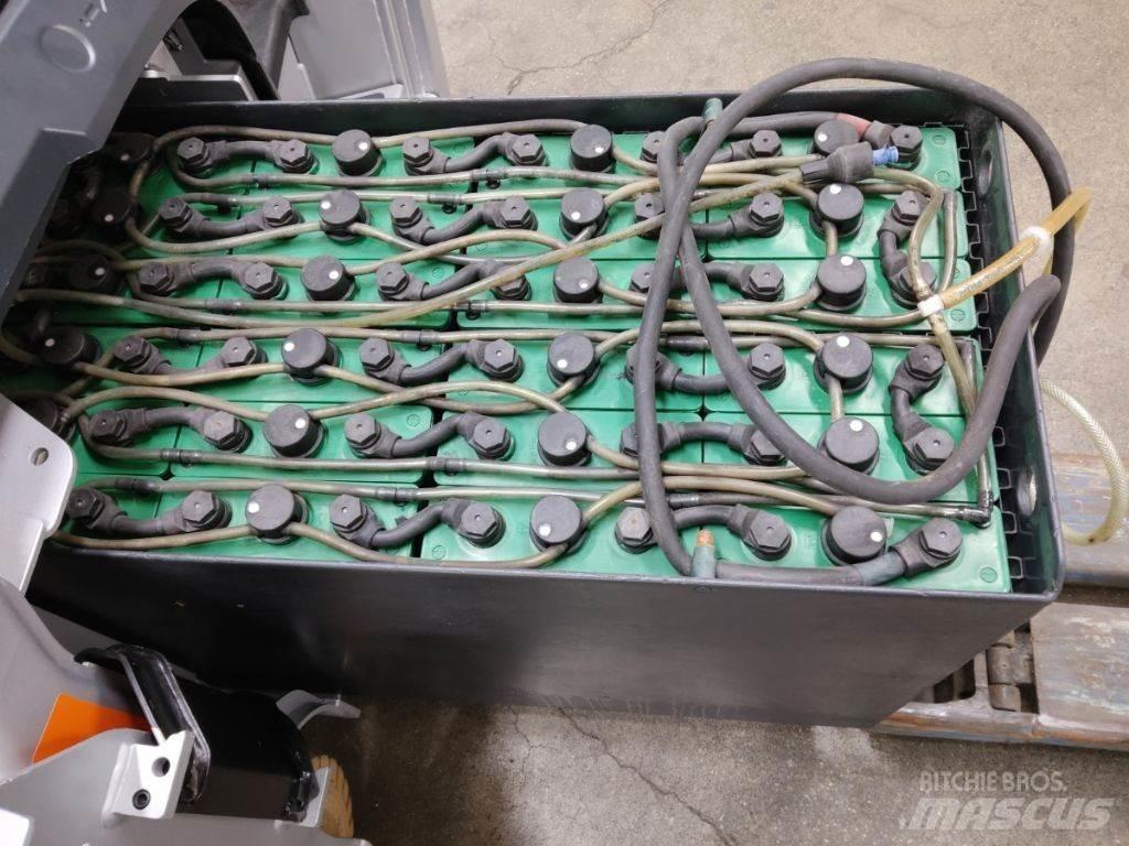 Still LTX70 Тягачі колісні