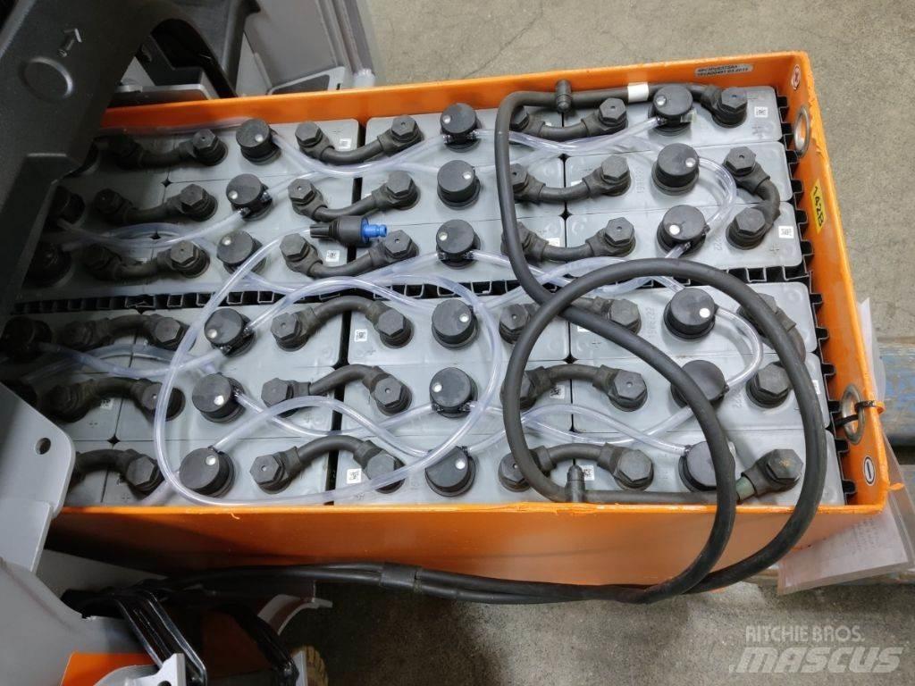 Still LTX70 Тягачі колісні