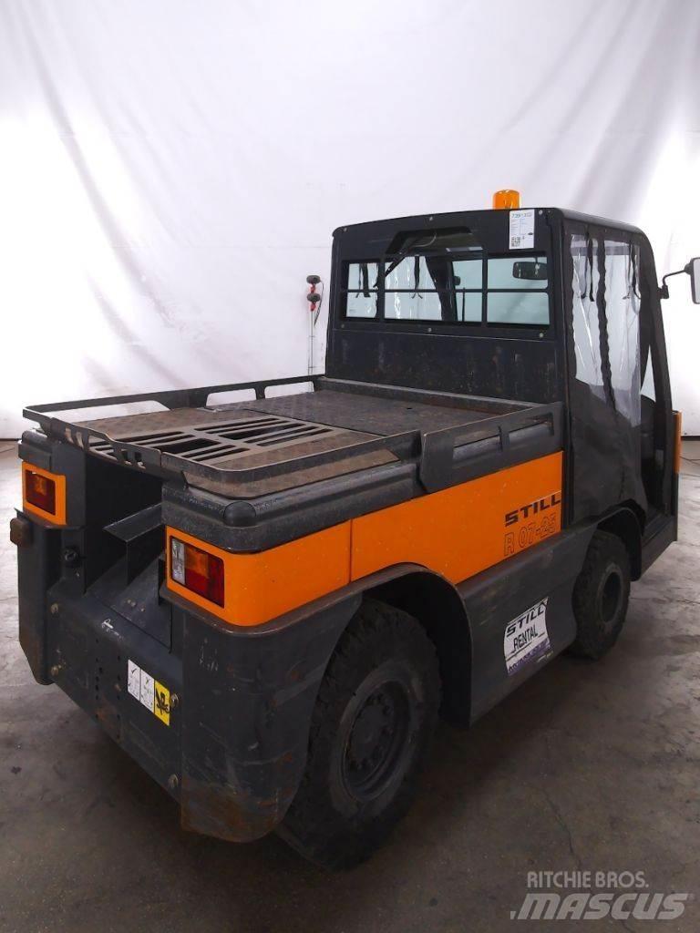 Still R07-25 Тягачі колісні