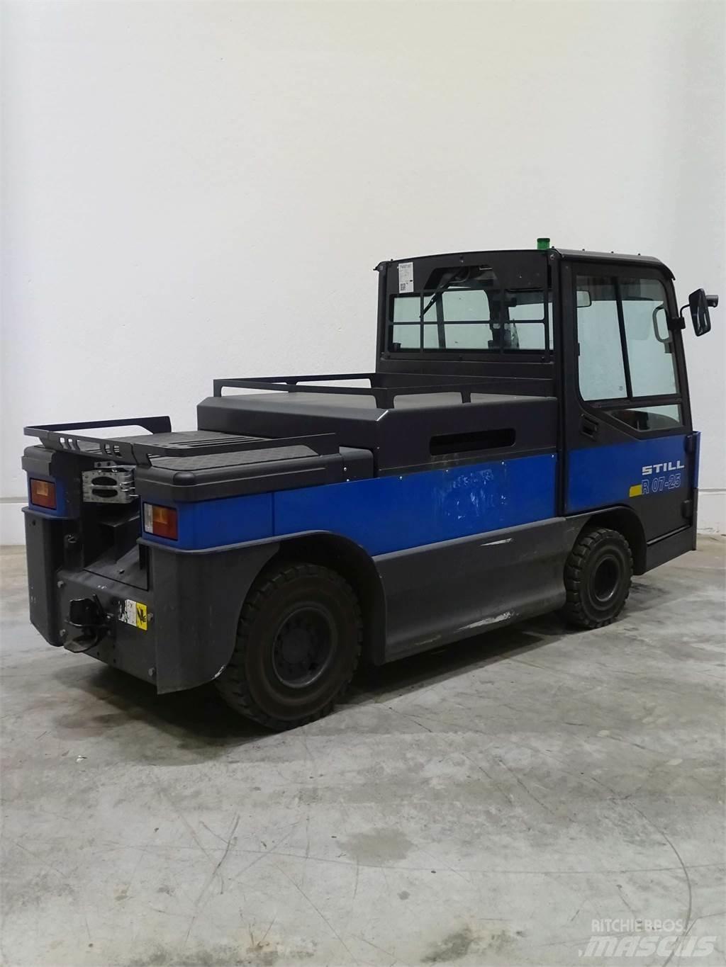 Still R07-25 Тягачі колісні
