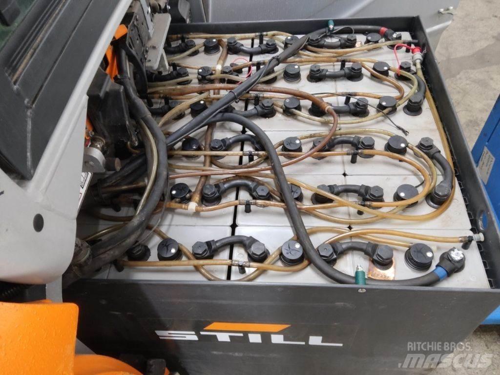 Still RX20-20PL Електронавантажувачі