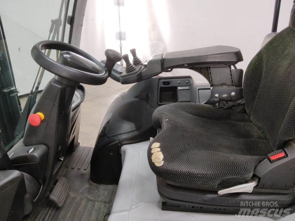 Still RX60-25 Електронавантажувачі