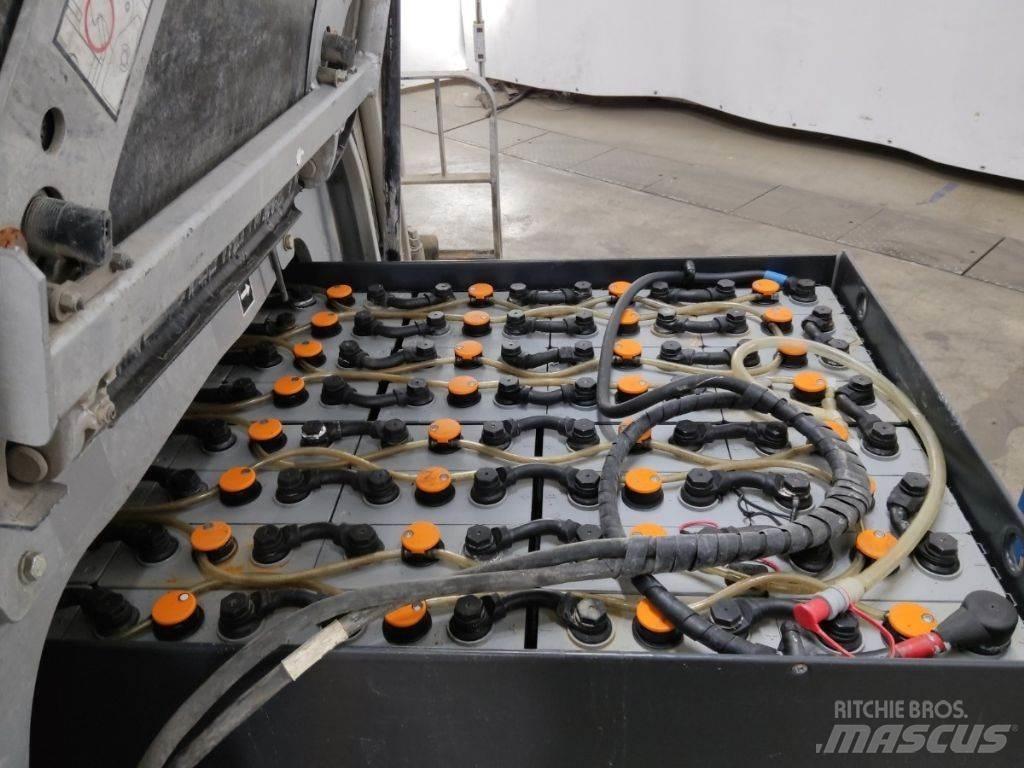 Still RX60-25 Електронавантажувачі