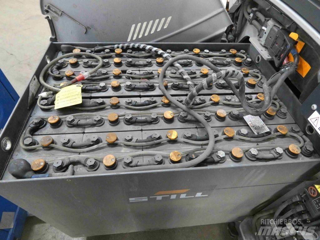 Still RX60-25 Електронавантажувачі