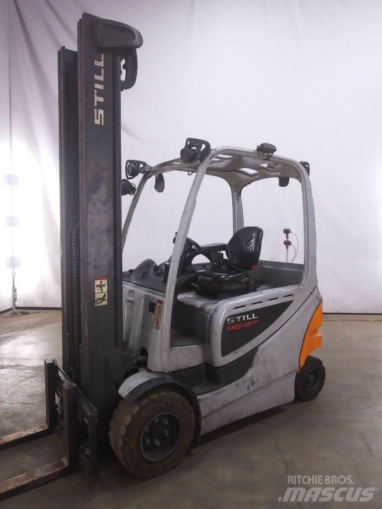 Still RX60-25/600 Електронавантажувачі