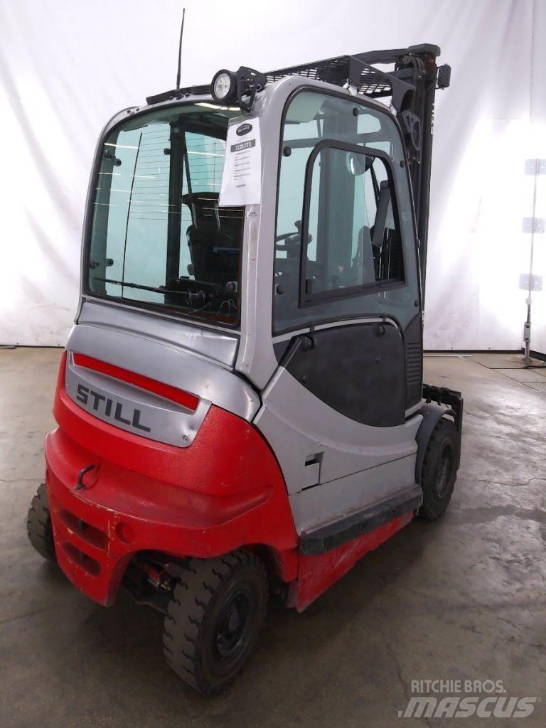 Still RX60-30 Електронавантажувачі