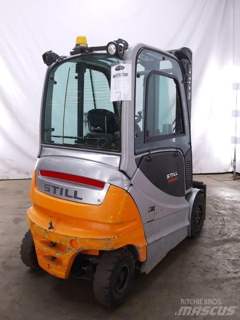 Still RX60-30 Електронавантажувачі