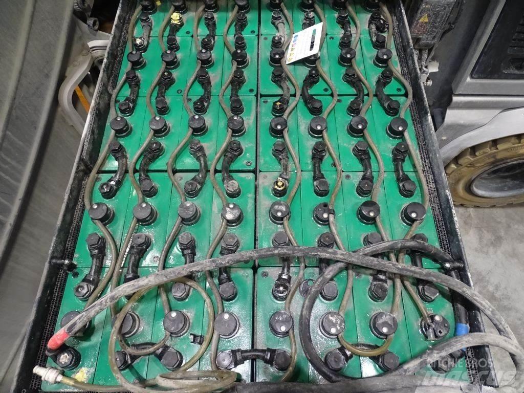Still RX60-30 Електронавантажувачі