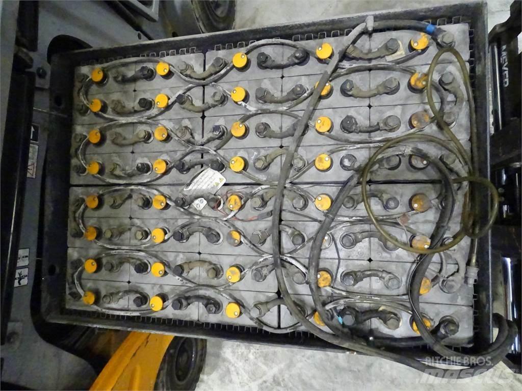 Still RX60-30 Електронавантажувачі