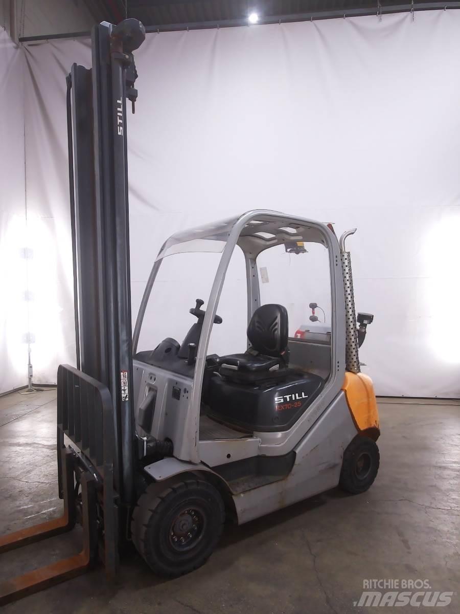 Still RX70-25T Газові навантажувачі