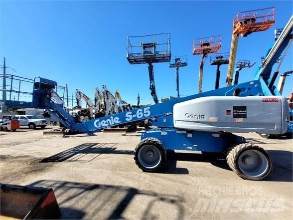 Genie S65 Телескопічні підйомники
