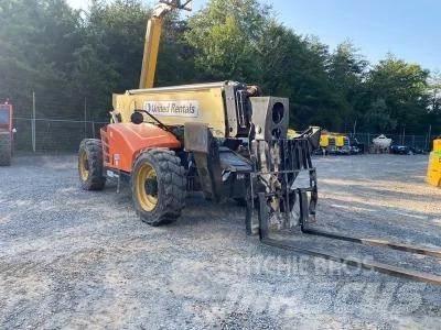 JLG 1055 Телескопічні навантажувачі