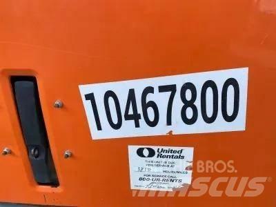JLG 1055 Телескопічні навантажувачі