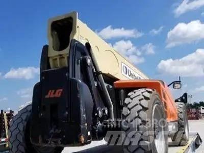 JLG 1055 Телескопічні навантажувачі