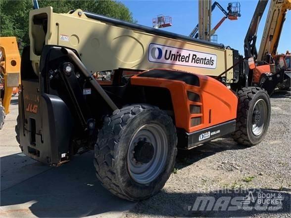JLG 1055 Телескопічні навантажувачі