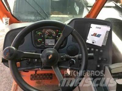 JLG 1255 Телескопічні навантажувачі